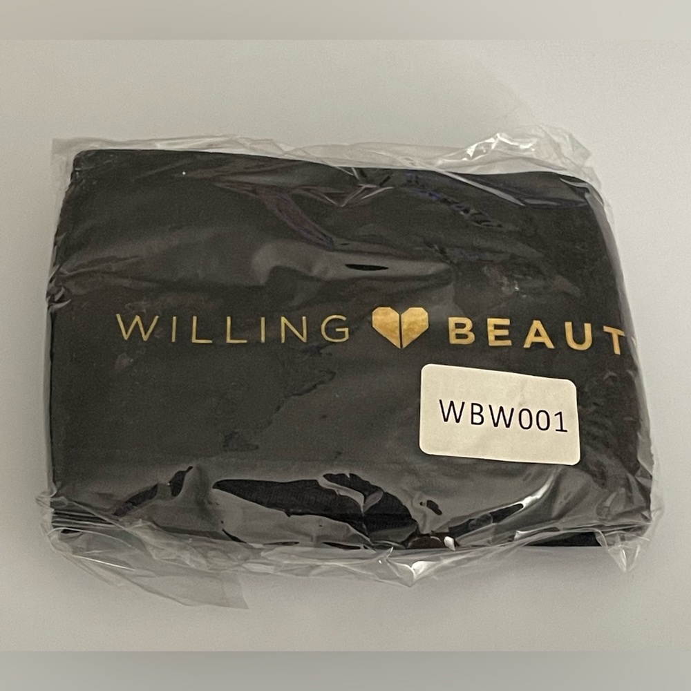 **FINAL PRICE** Willing Beauty Black + Gold Logo Spa Headband